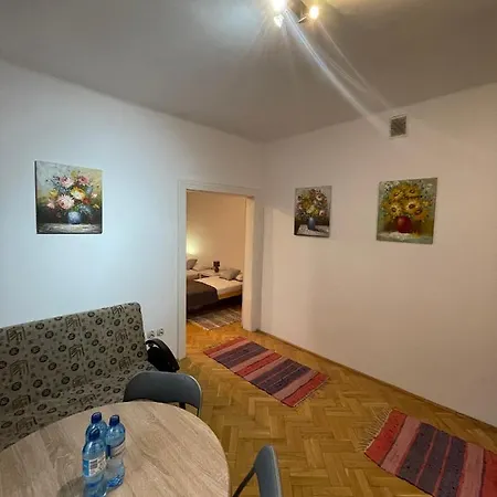 Apartamenty 650 Metrow Od Dworca Przemyśl Eksteriør bilde