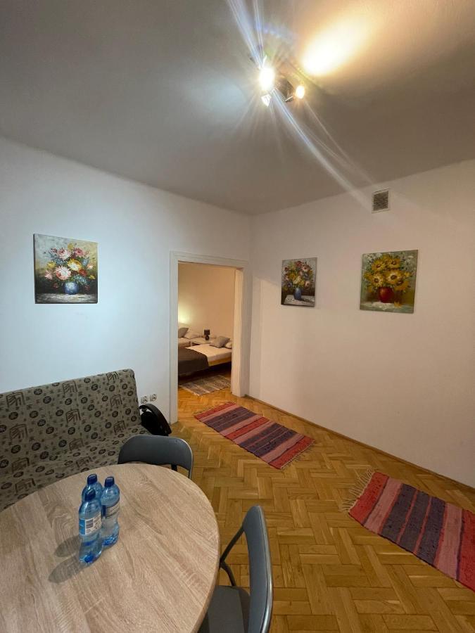 650 Metrow Od Dworca Przemysl